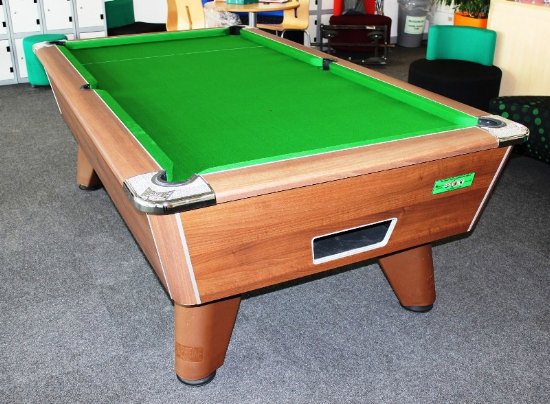 Supreme Winner 8ft in Walnut with Green Wool