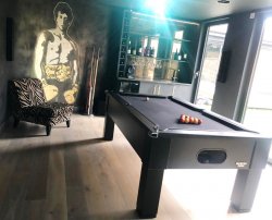 Traditional Straight Leg Pool Table in Black - 6ft or 7ft